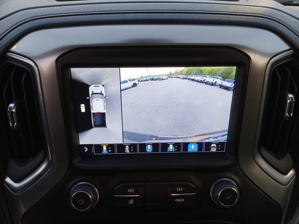 Used 2022 Chevrolet Silverado 3500 LTZ w/ LTZ Premium Package image 15