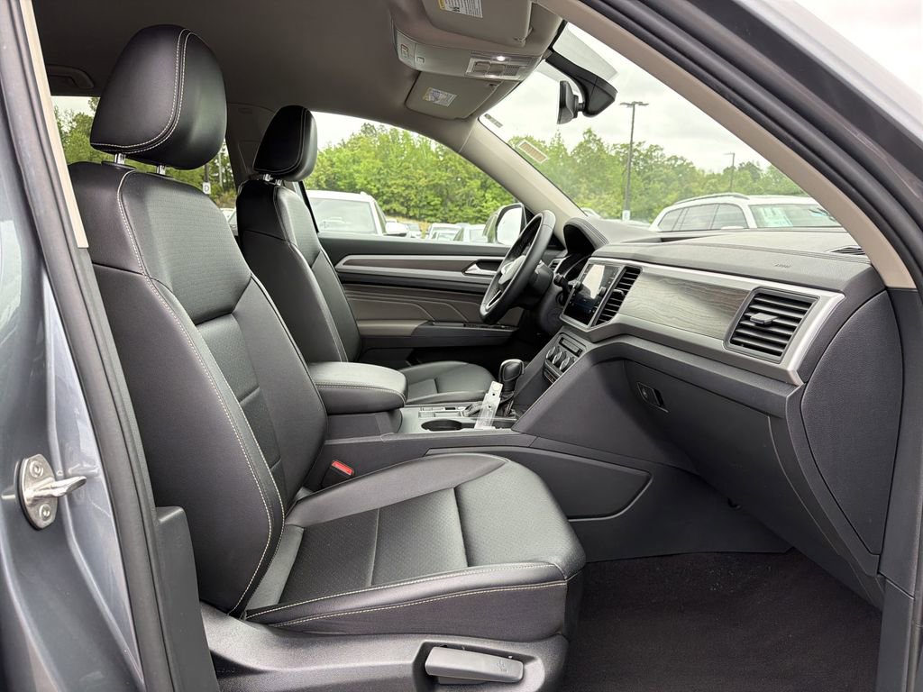 Used 2021 Volkswagen Atlas SE image 20