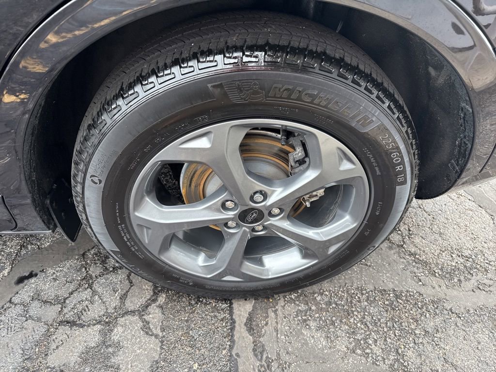 Used 2024 Ford Escape ST-Line w/ Tech Pack #1 FWD image 24