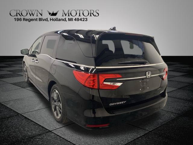Used 2023 Honda Odyssey Elite image 4