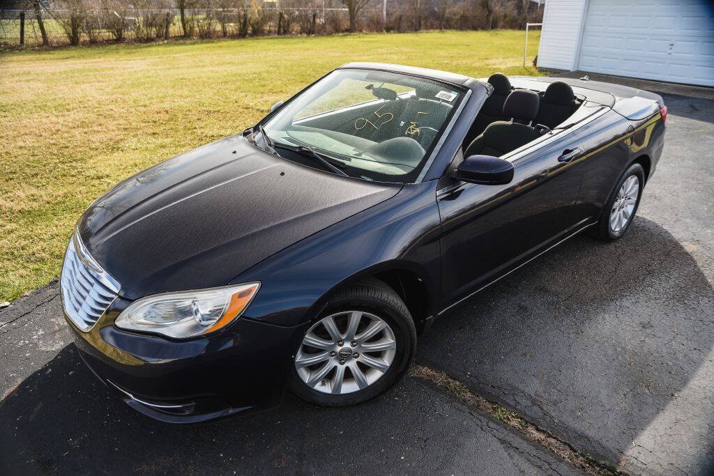 Used 2012 Chrysler 200 Touring FWD image 36
