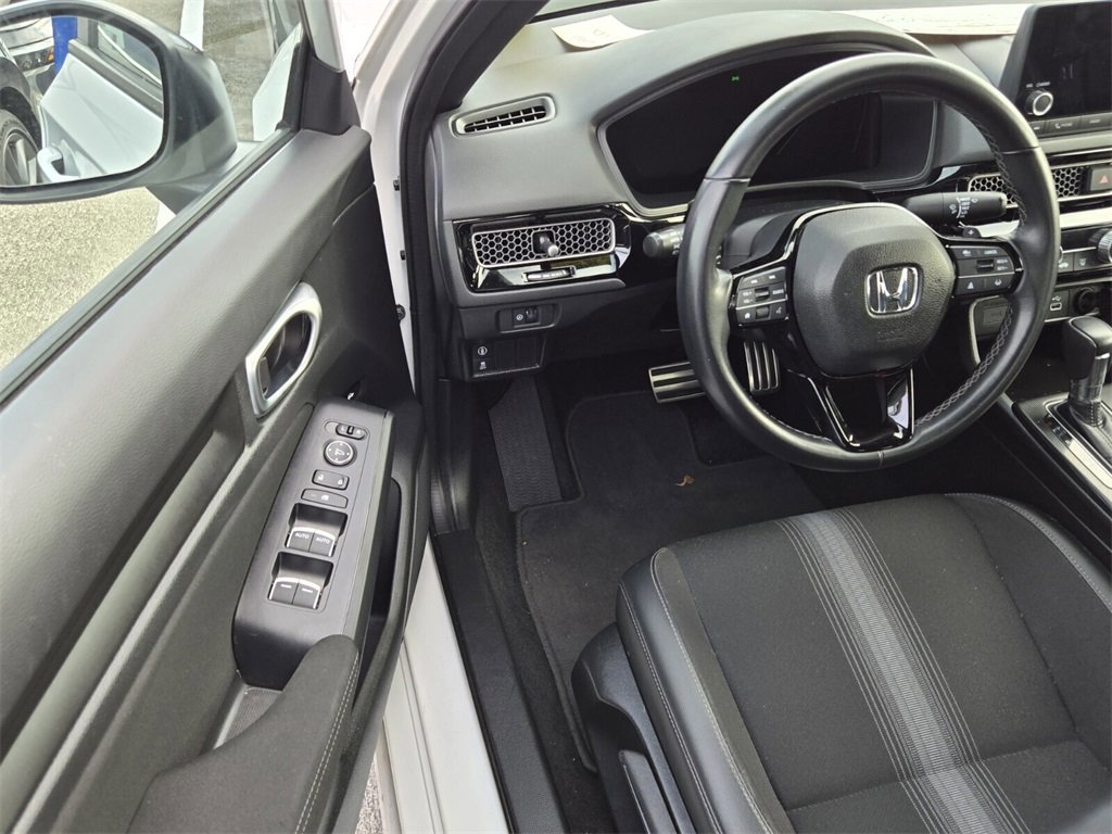 Used 2023 Honda Civic Sport image 8