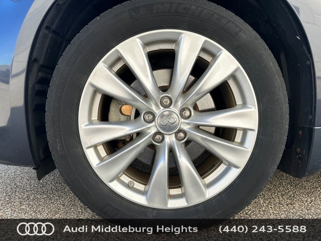 Used 2011 INFINITI M37 x w/ Premium Pkg AWD/4WD image 30