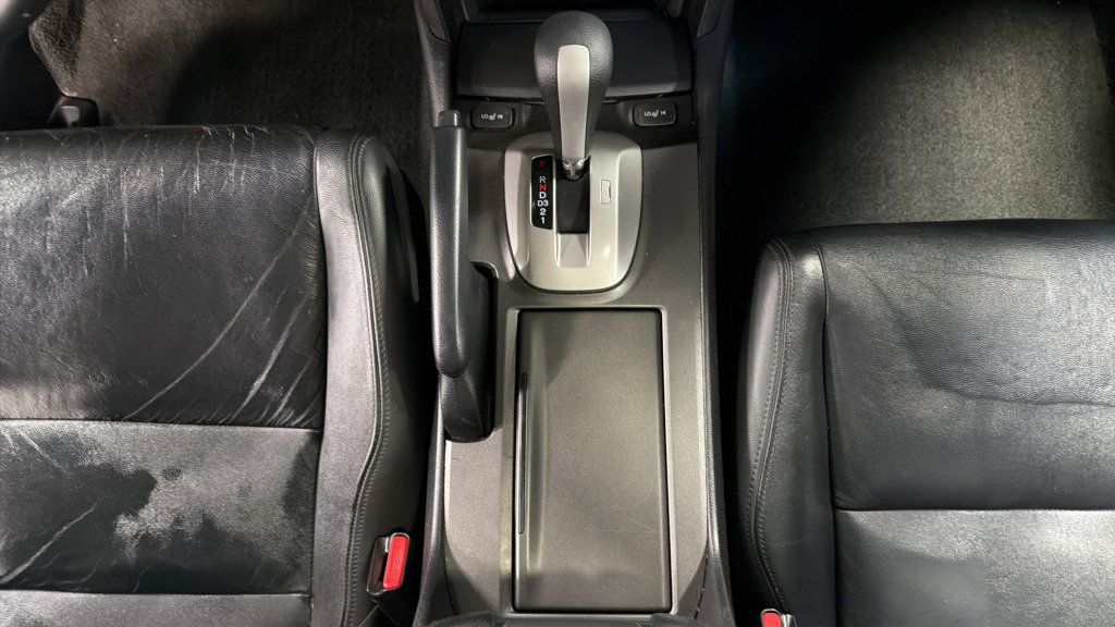 Used 2010 Honda Accord EX-L image 37