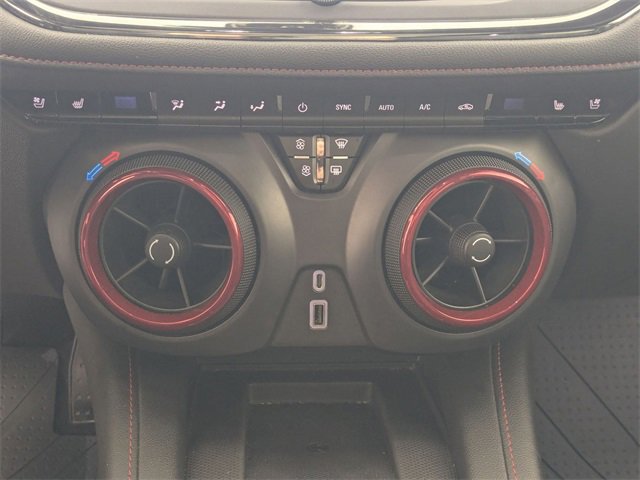 Used 2020 Chevrolet Blazer RS image 24
