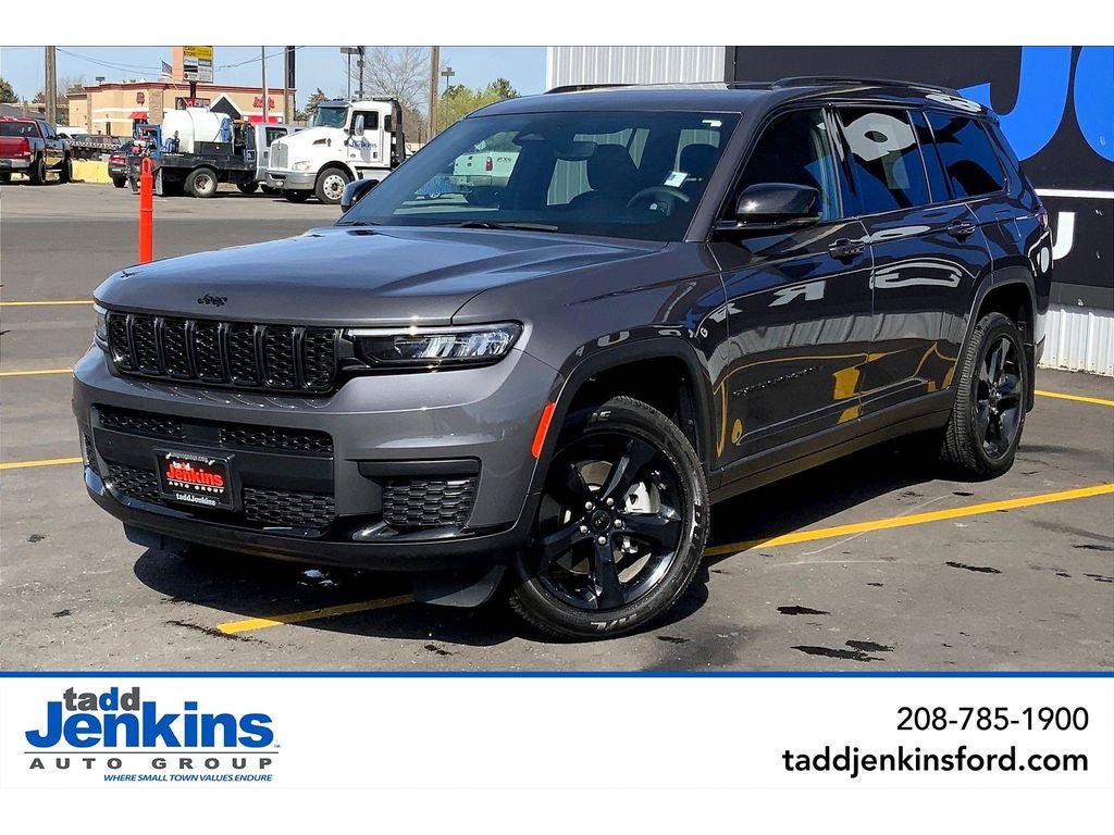 Used 2024 Jeep Grand Cherokee L Laredo