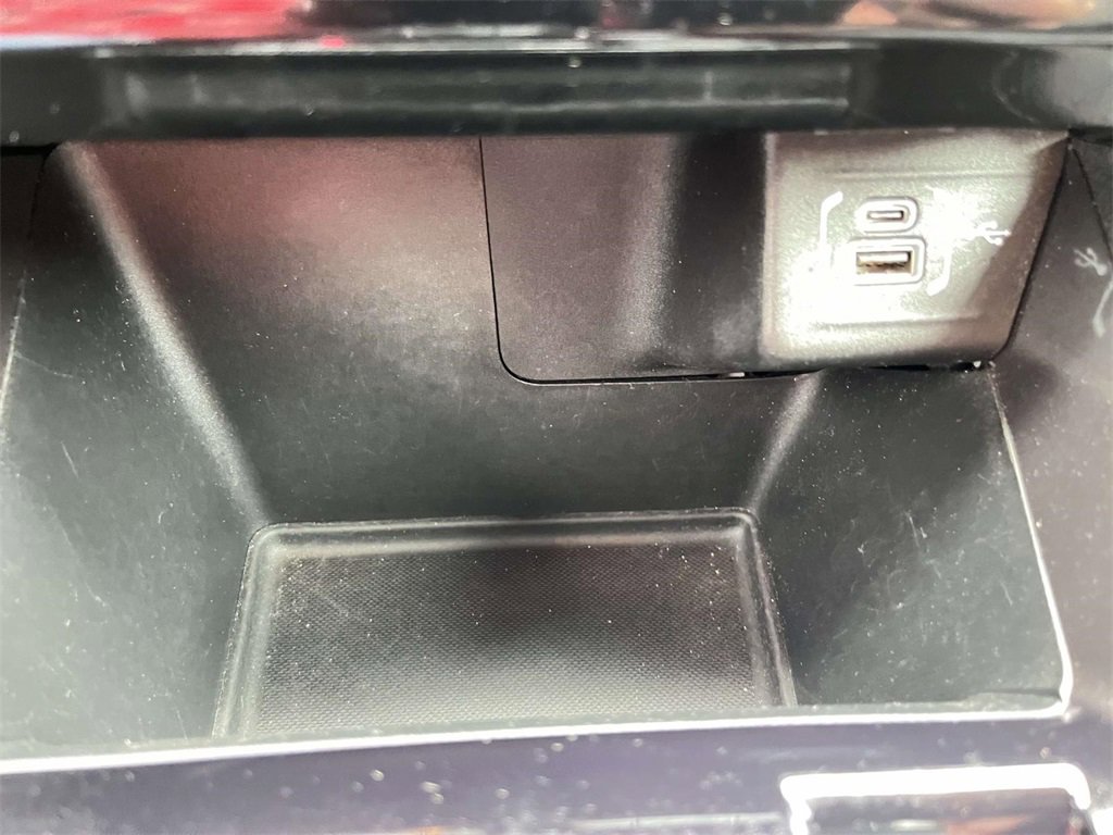 Used 2024 Jeep Compass Latitude image 21