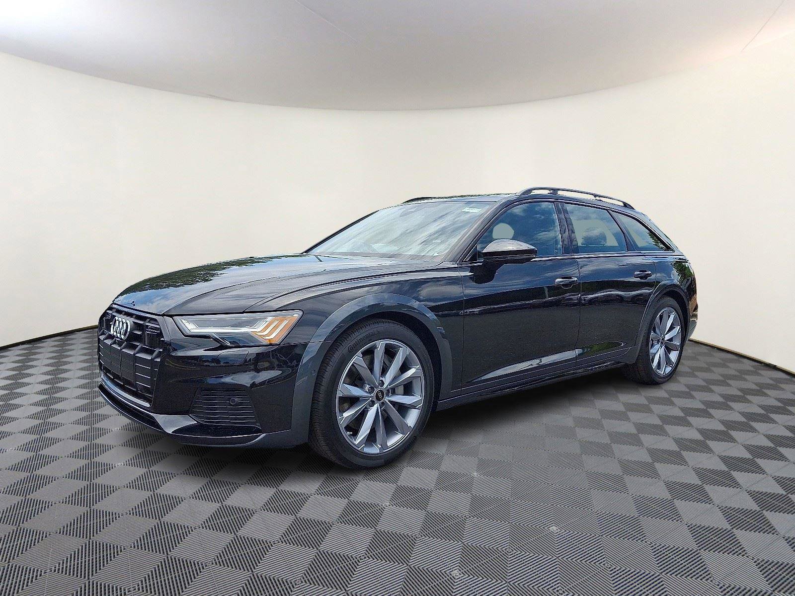 New 2025 Audi A6 3.0T allroad Prestige image 3