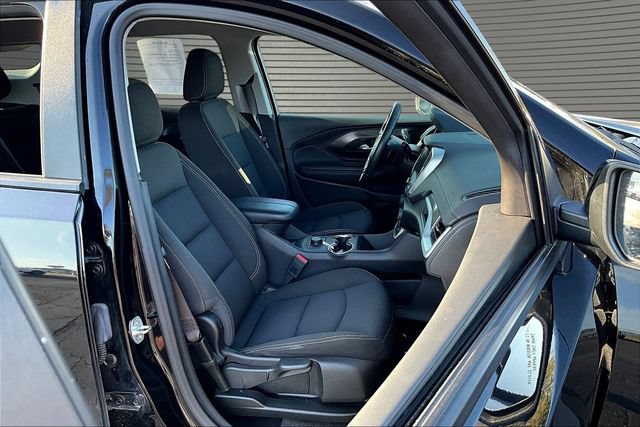 Used 2023 GMC Terrain SLE w/ Elevation Edition AWD/4WD image 28