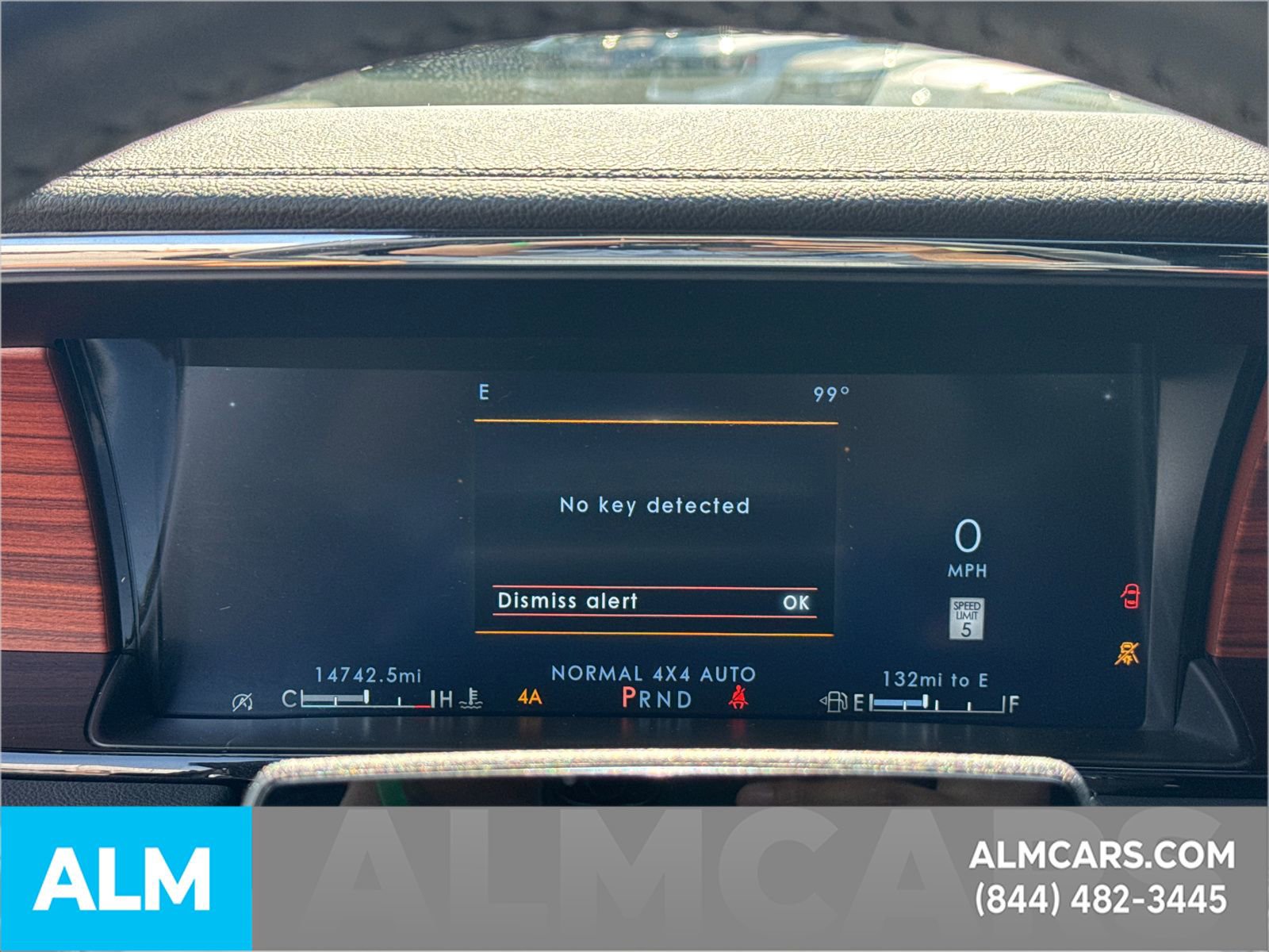 Used 2024 Lincoln Navigator Reserve w/ Monochromatic Package image 35