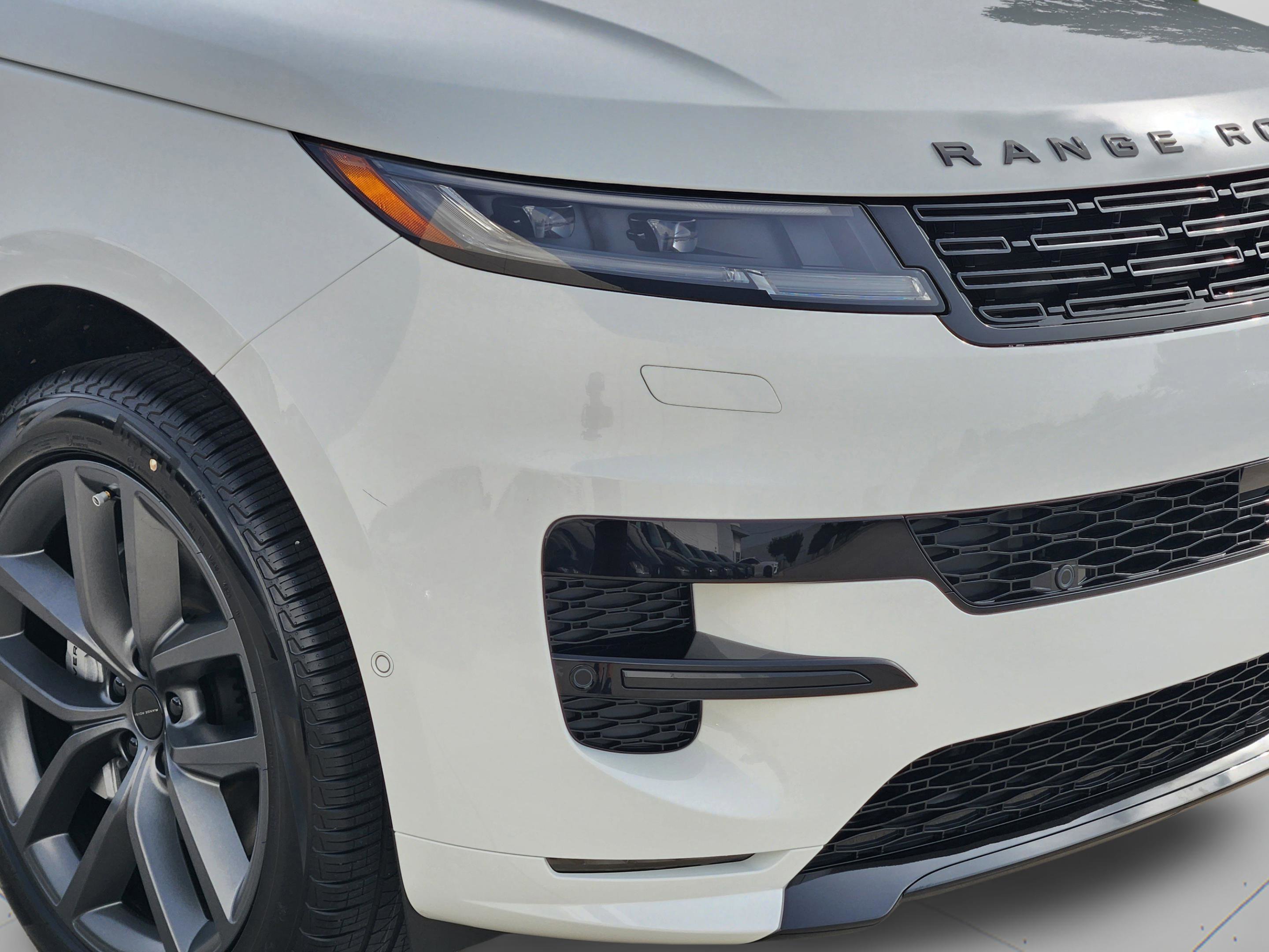 New 2026 Land Rover Range Rover Sport Dynamic SE AWD/4WD image 27