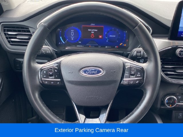 Used 2022 Ford Escape Titanium AWD/4WD image 8