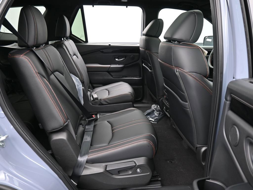 New 2026 Honda Pilot TrailSport image 40