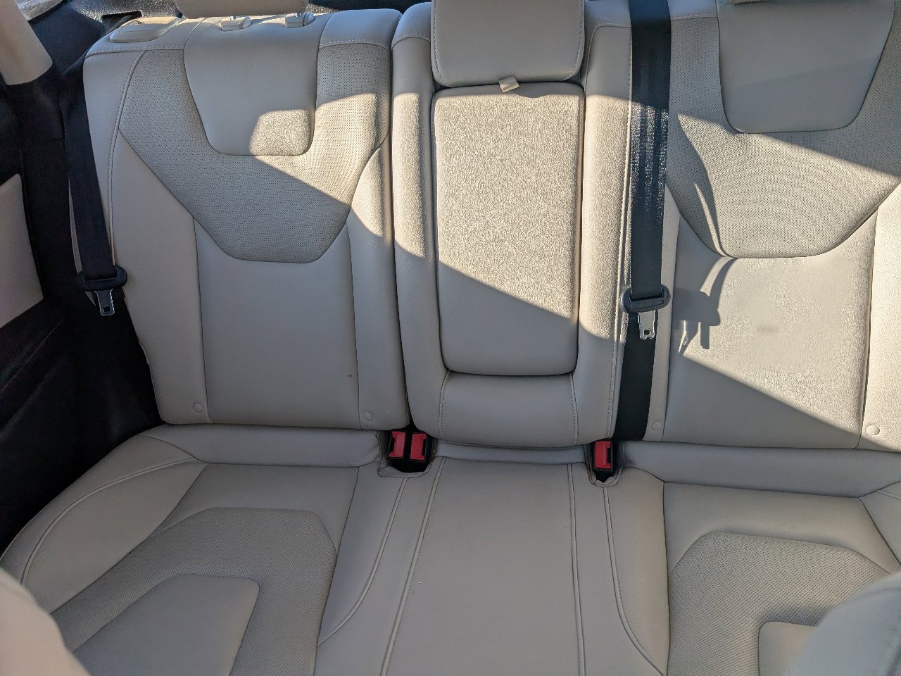 Used 2018 Ford Fusion Titanium image 15