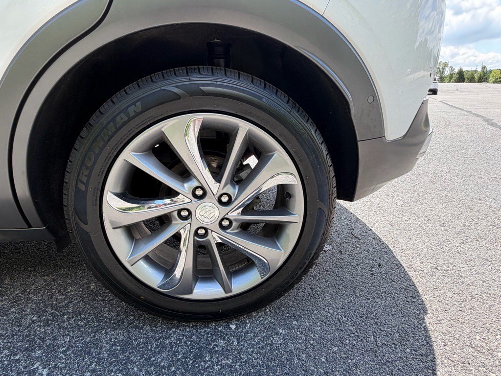 Used 2023 Buick Encore GX Essence w/ Advanced Technology Package AWD/4WD image 17