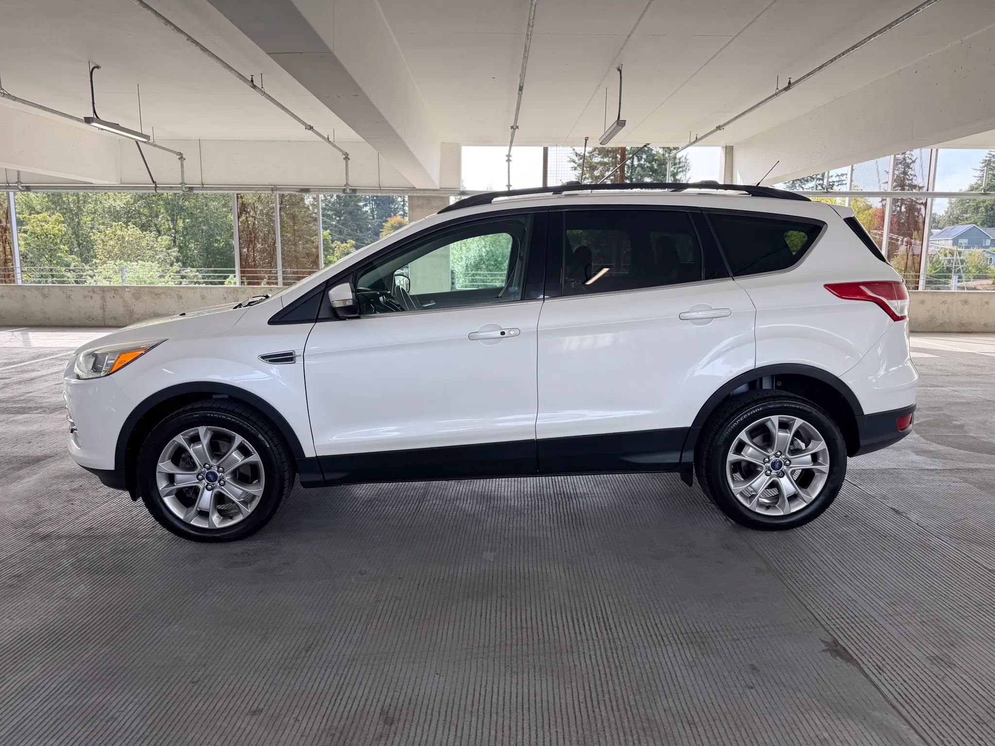 Used 2013 Ford Escape SEL AWD/4WD image 8