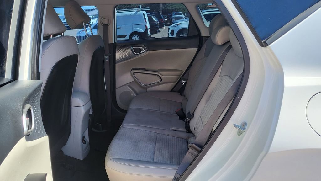 Used 2022 Kia Soul S image 22