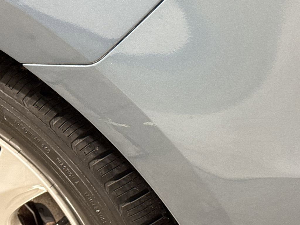 Used 2011 MAZDA MAZDA3 i Touring FWD image 33