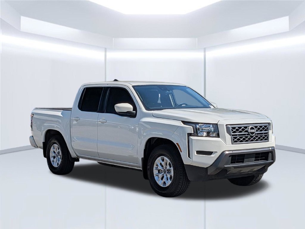 Certified 2024 Nissan Frontier SV w/ Tow Package RWD image 10