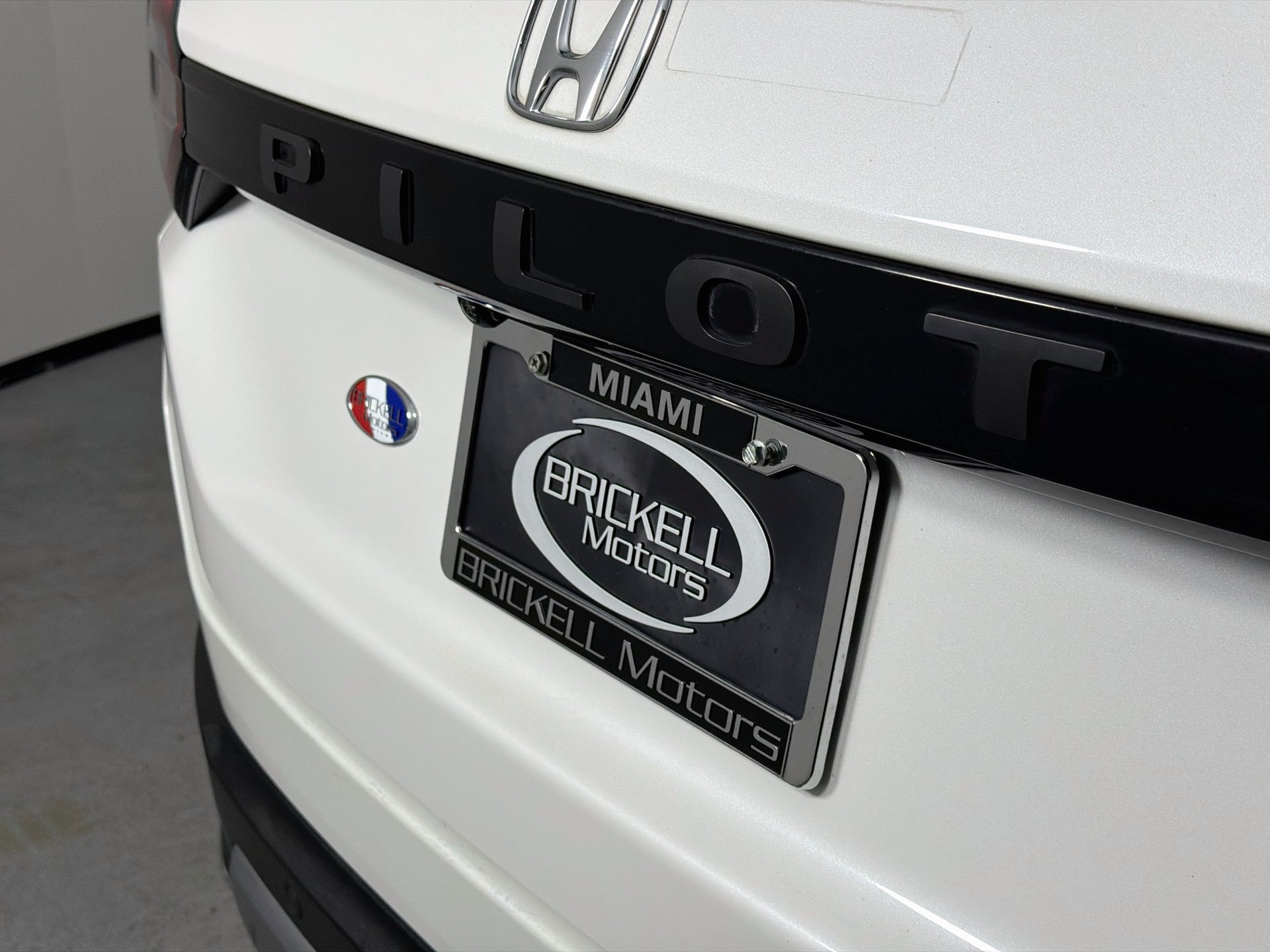 Used 2024 Honda Pilot Touring image 11