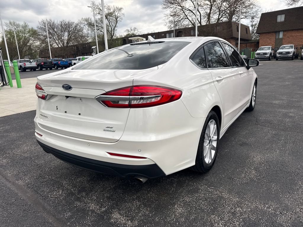 Used 2020 Ford Fusion SE image 7