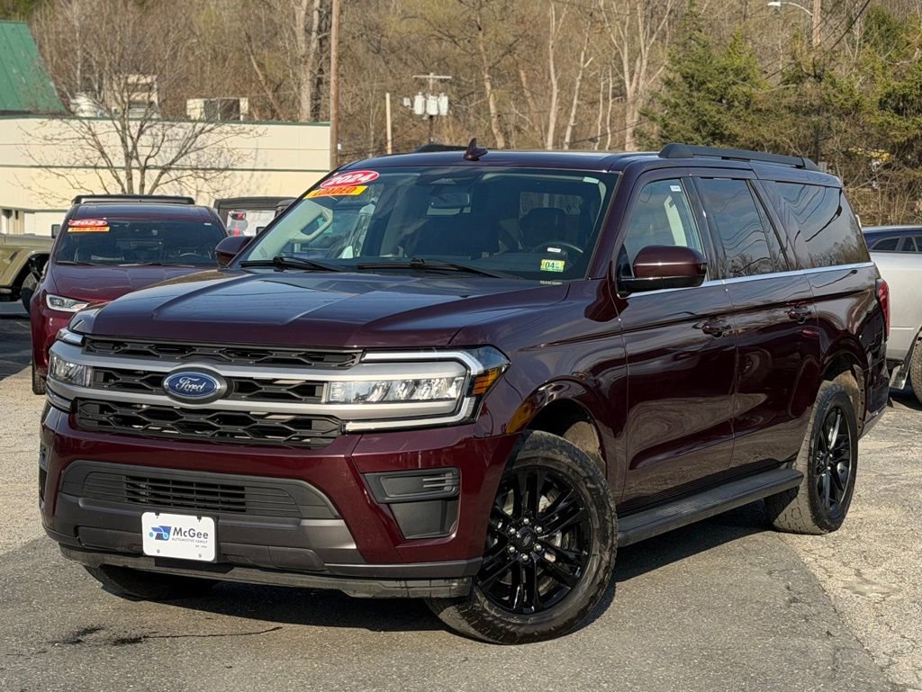 Used 2024 Ford Expedition Max XLT AWD/4WD image 1