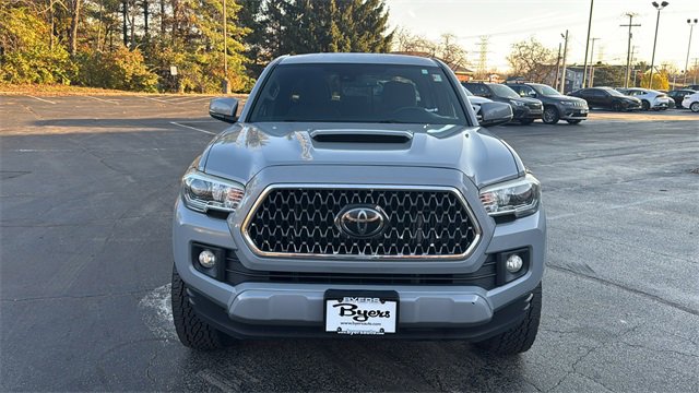 Used 2018 Toyota Tacoma TRD Sport image 8