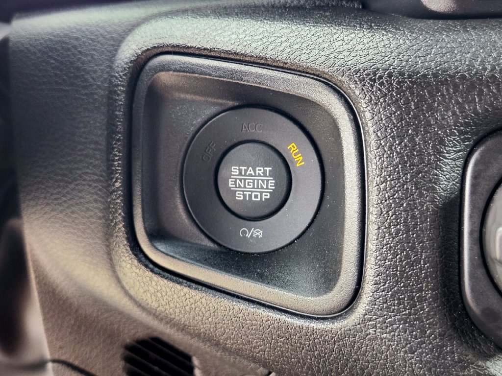 Used 2026 Jeep Wrangler Unlimited Sport AWD/4WD image 24