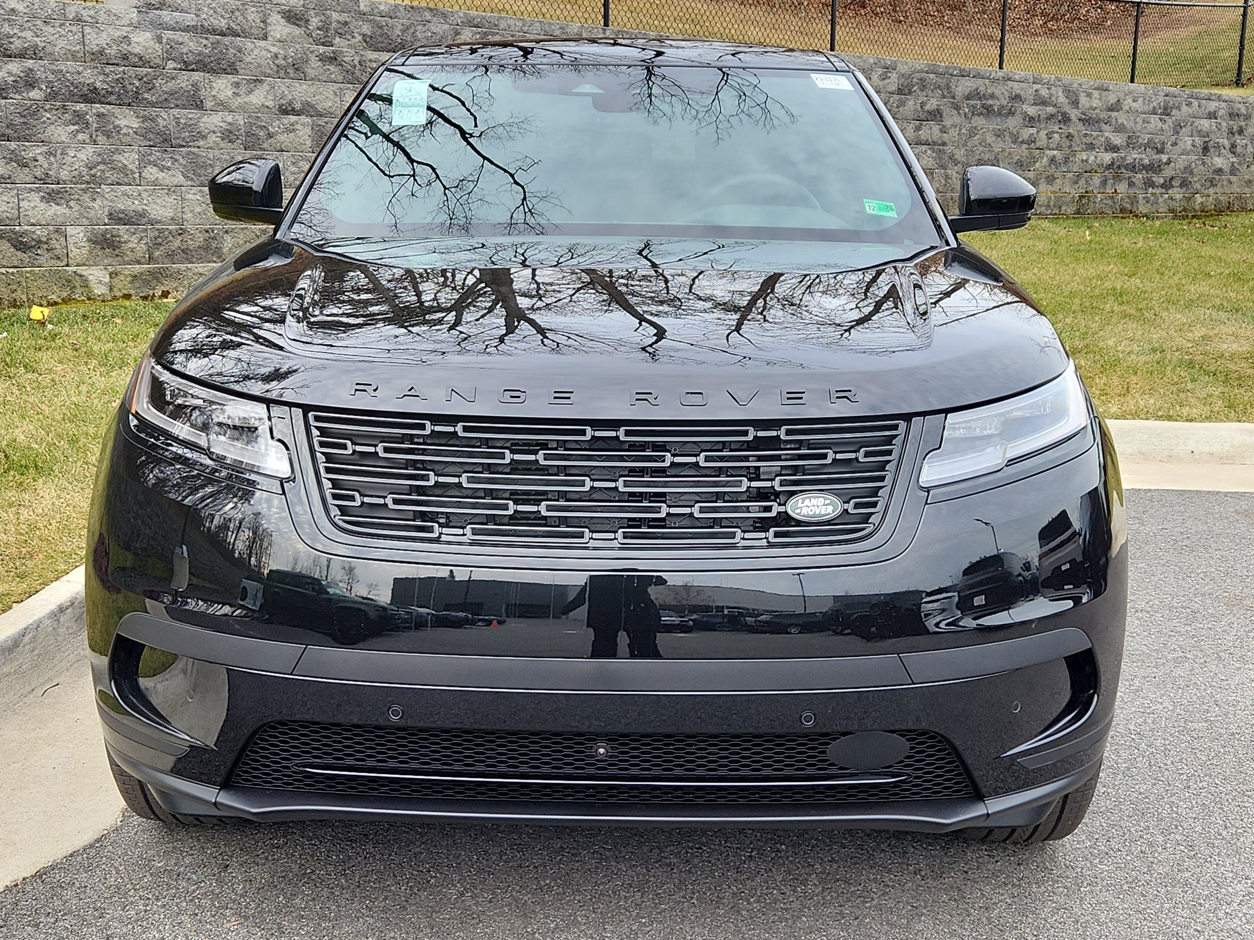 Used 2026 Land Rover Range Rover Velar S image 8