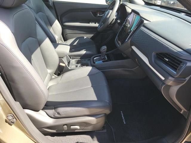 Used 2025 Subaru Forester Limited w/ Popular Package #1 AWD/4WD image 9