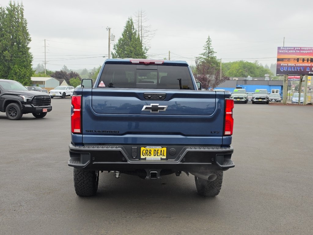 New 2026 Chevrolet Silverado 3500 LTZ w/ LTZ Plus Package AWD/4WD image 8
