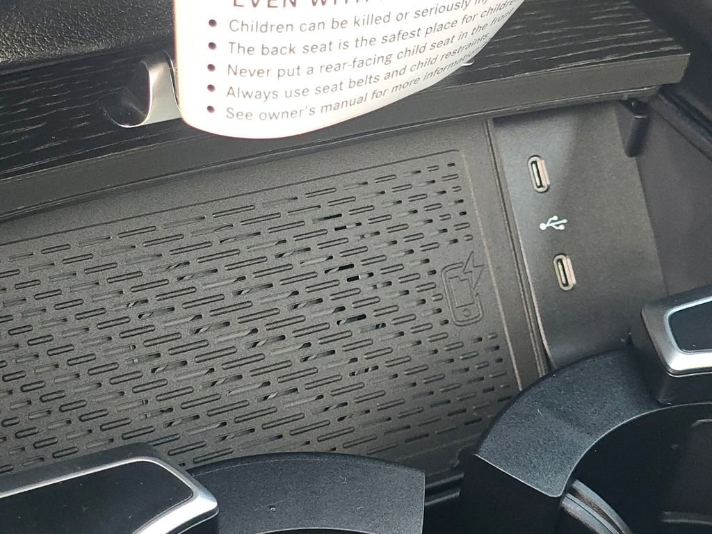 New 2026 Mercedes-Benz GLS 450 4MATIC image 33