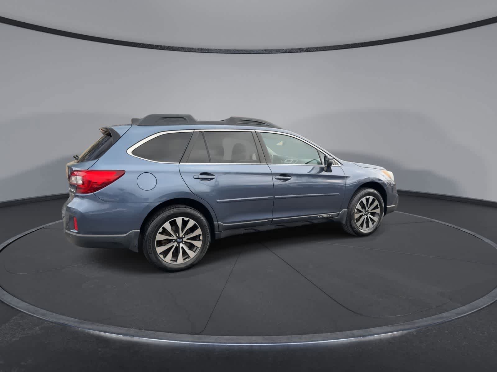 Used 2017 Subaru Outback 3.6R Limited image 8