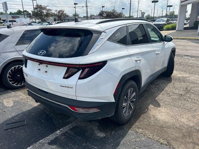 Used 2022 Hyundai Tucson Blue w/ Cargo Package AWD/4WD image 4