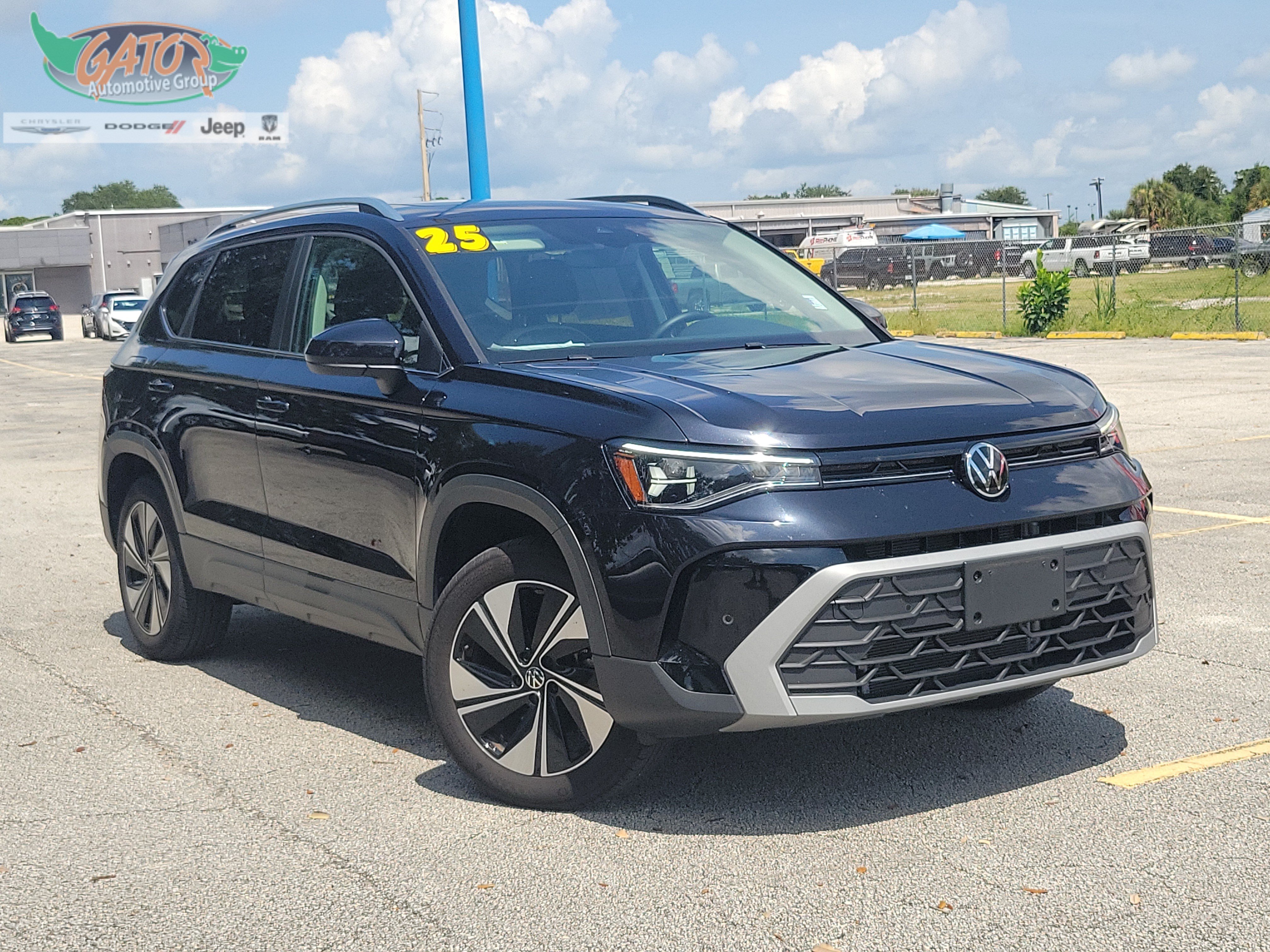Used 2025 Volkswagen Taos SE