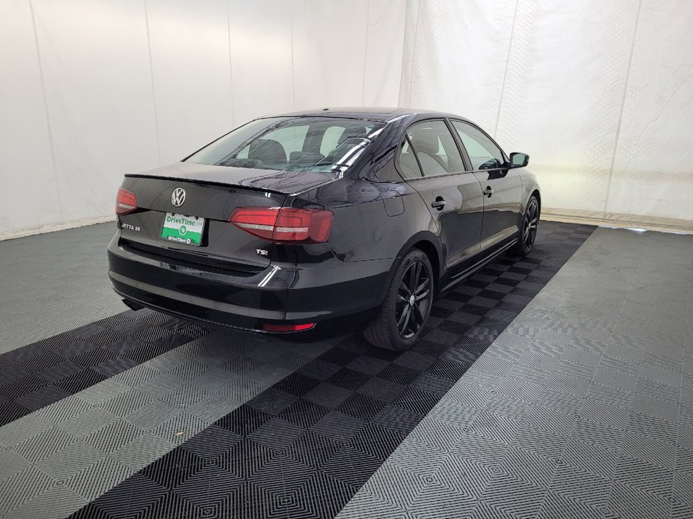 Used 2018 Volkswagen Jetta Sport FWD image 9