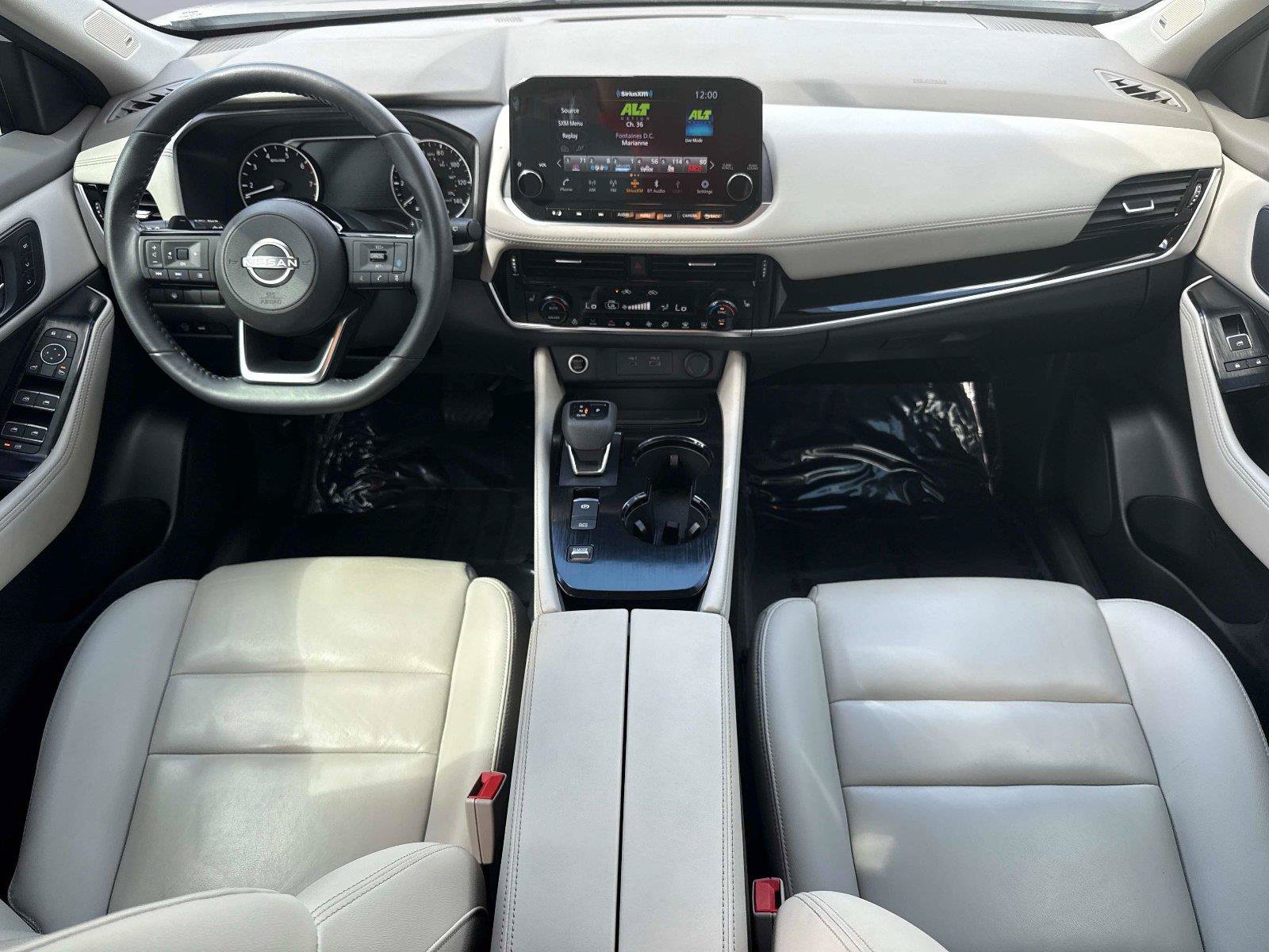 Used 2023 Nissan Rogue SL w/ SL Premium Package FWD image 17
