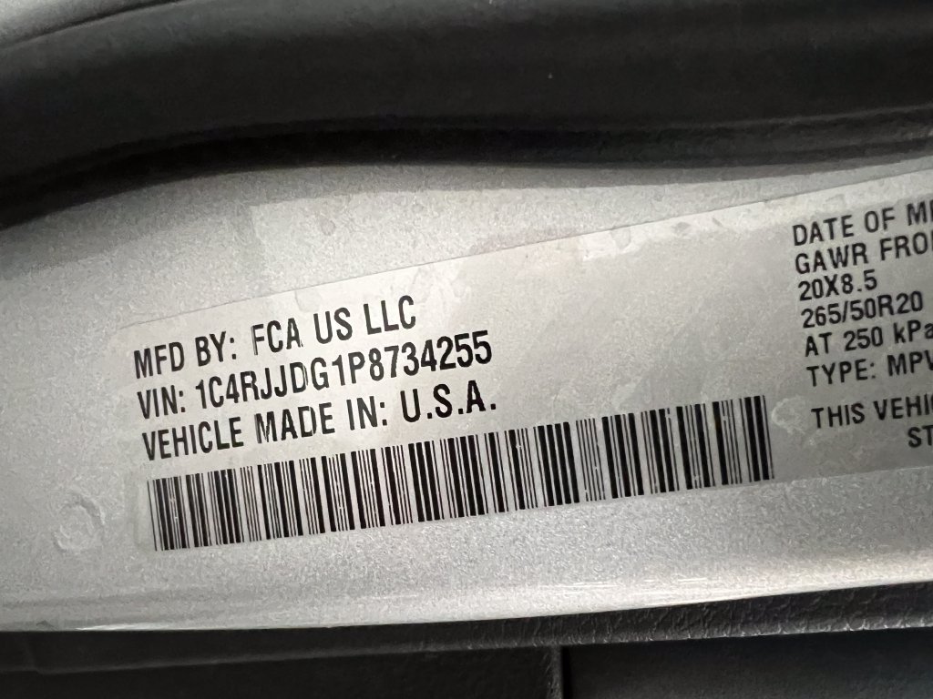 Used 2023 Jeep Grand Cherokee L Overland RWD image 32