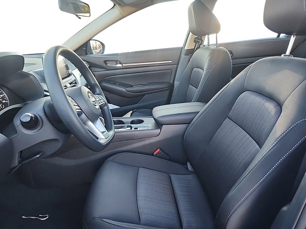 New 2026 Nissan Altima 2.5 SV AWD/4WD image 15