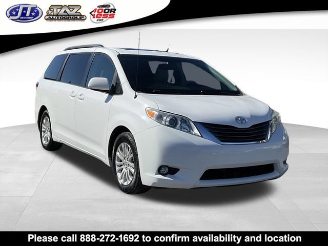 Used 2011 Toyota Sienna XLE FWD image 1