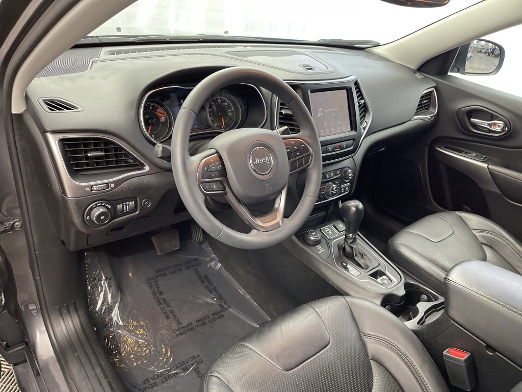 Used 2021 Jeep Cherokee Latitude Lux w/ Comfort/Convenience Group image 25