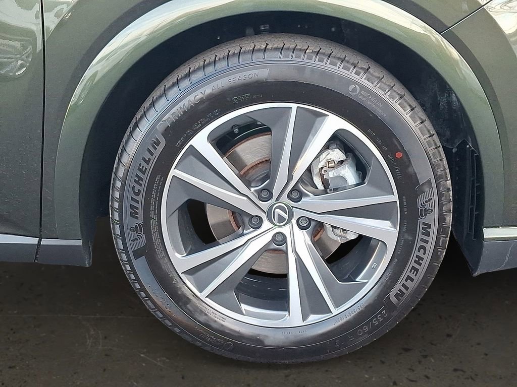 Used 2025 Lexus RX 350 Premium w/ Accessory Package (Z1) image 9