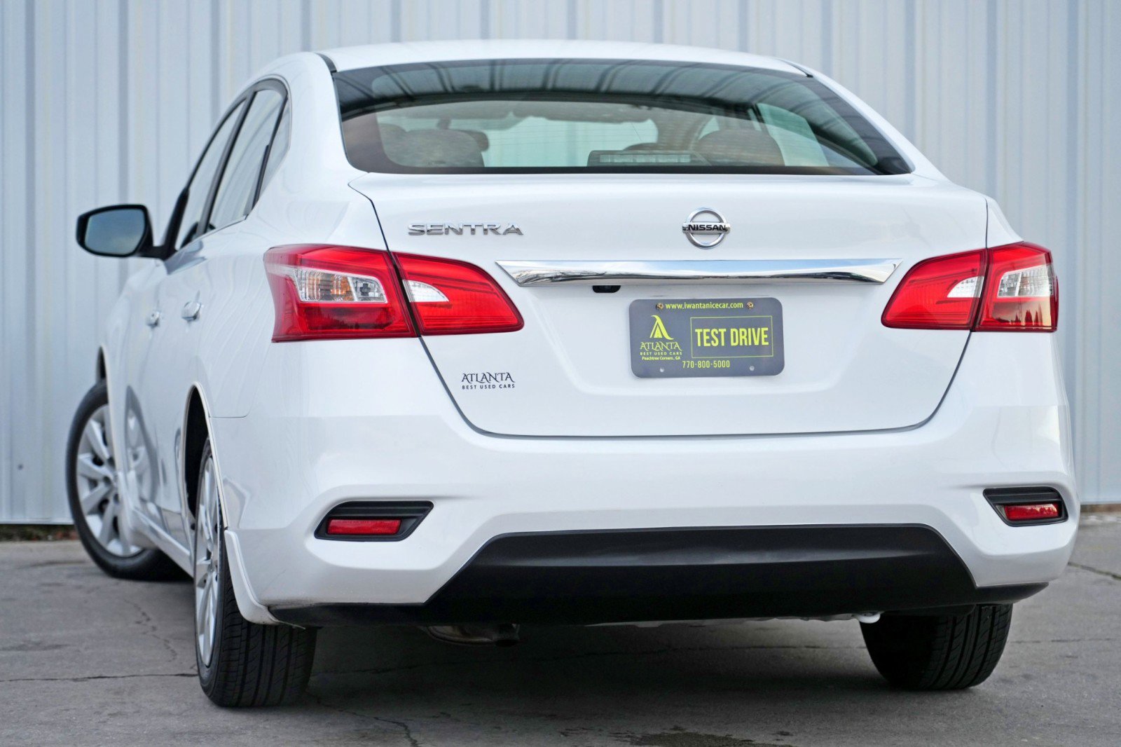 Used 2018 Nissan Sentra S image 5