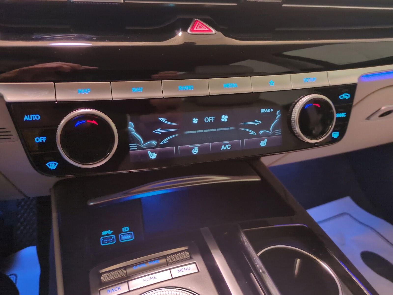 Used 2021 Genesis G80 2.5T AWD/4WD image 22
