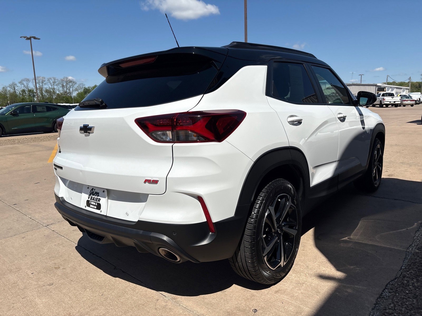Used 2022 Chevrolet TrailBlazer RS w/ Sun and Liftgate Package AWD/4WD image 9
