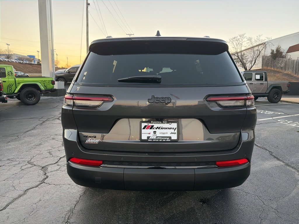 New 2025 Jeep Grand Cherokee L Limited image 8