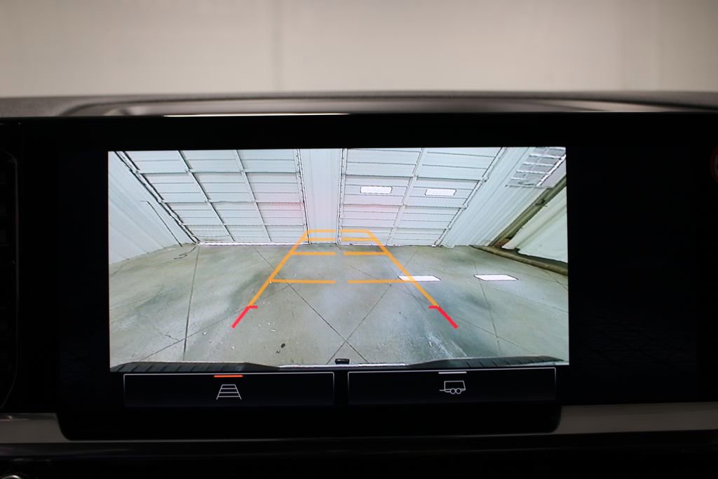 Used 2025 GMC Sierra 1500 SLT image 58