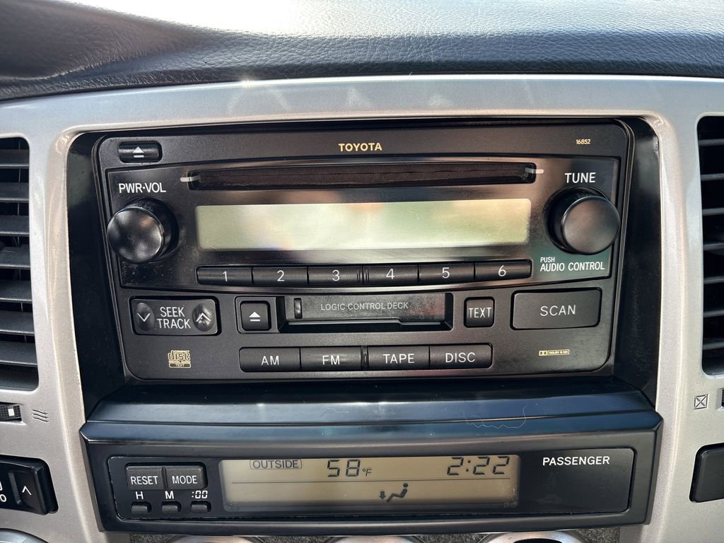 Used 2004 Toyota 4Runner Limited image 16