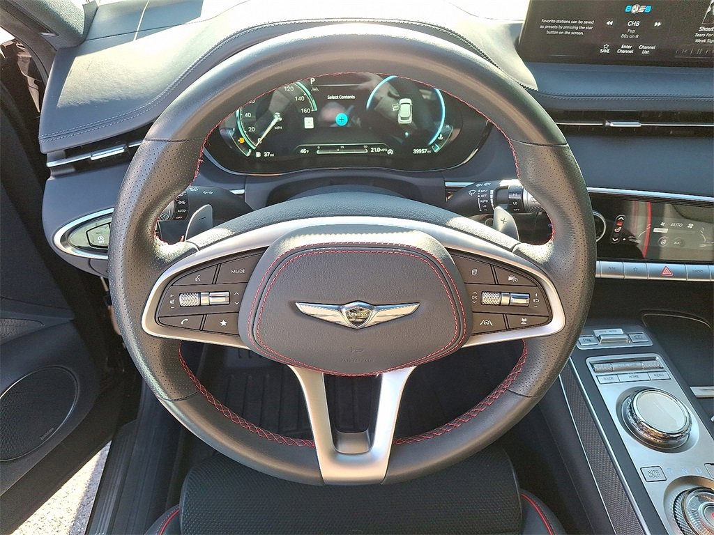 Used 2023 Genesis GV70 2.5T w/ Sport Prestige Package image 15