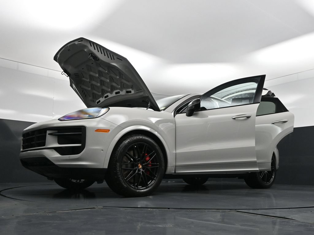 New 2026 Porsche Cayenne S AWD/4WD image 35